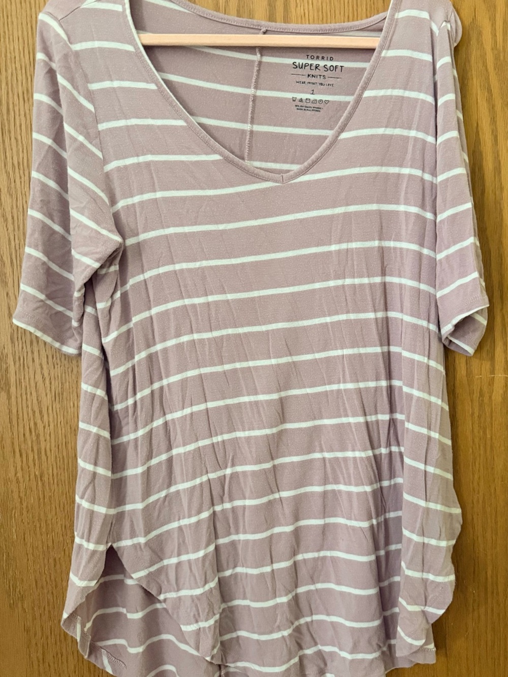 torrid Mauve & White Striped V-Neck Super Soft Knit Top